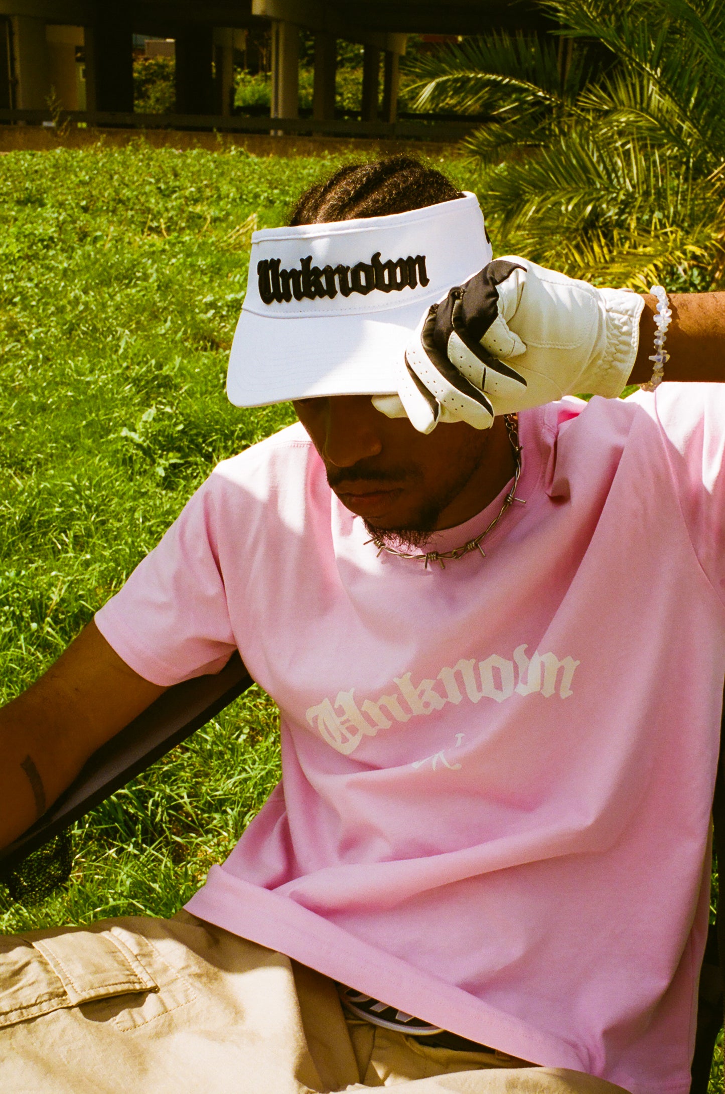 THE GOLF VISOR