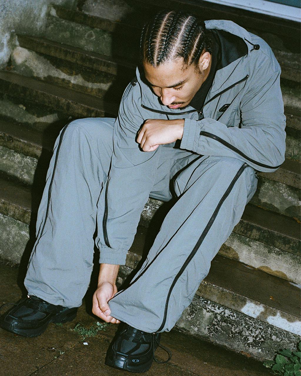GREY BAGGY FIT ZIP TRACKIES