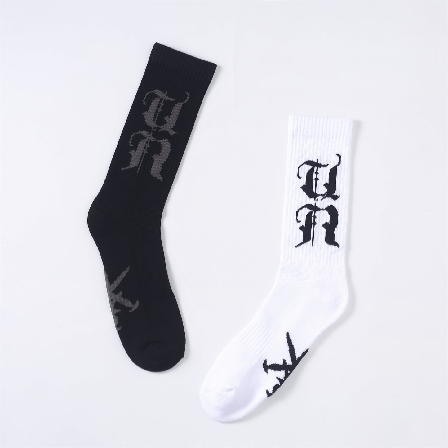 BLACK UN LOGO SOCKS