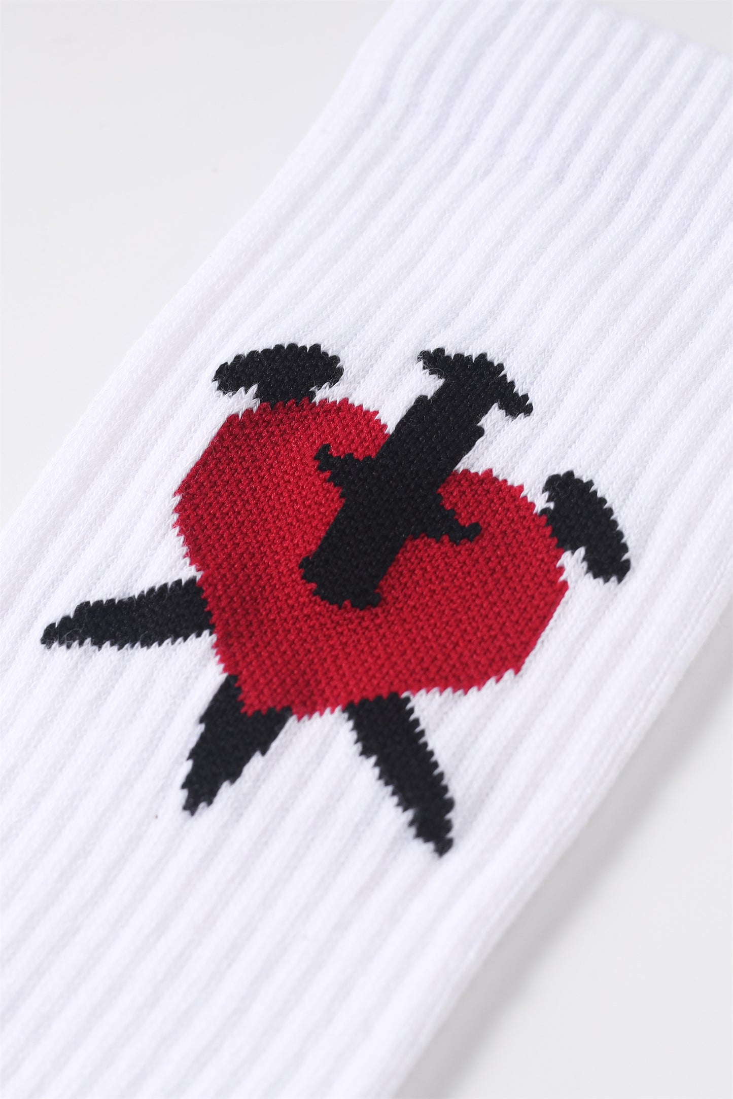 WHITE DAGGER HEART SOCKS
