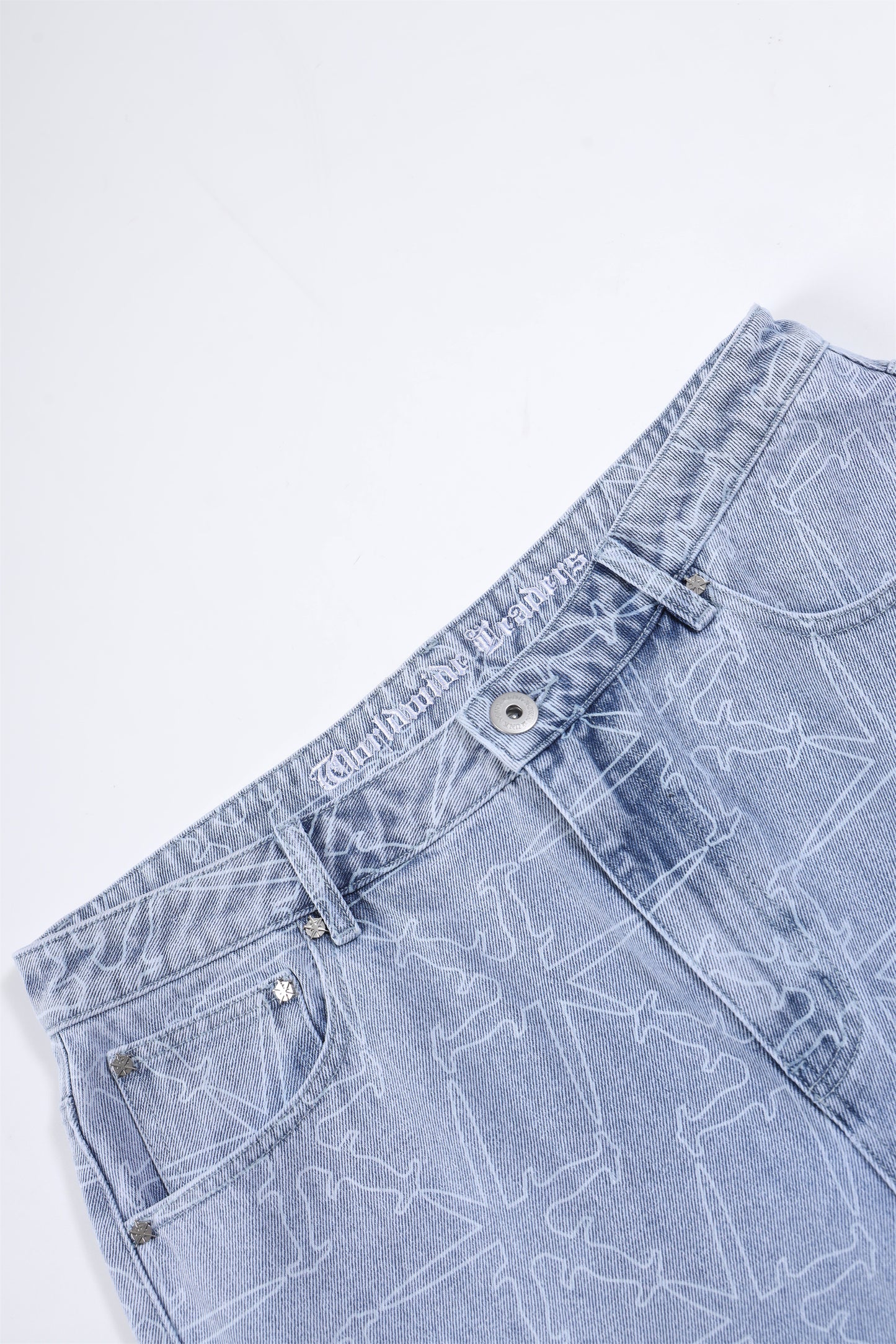 SAMPLE WASHED BLUE DAGGER DENIM