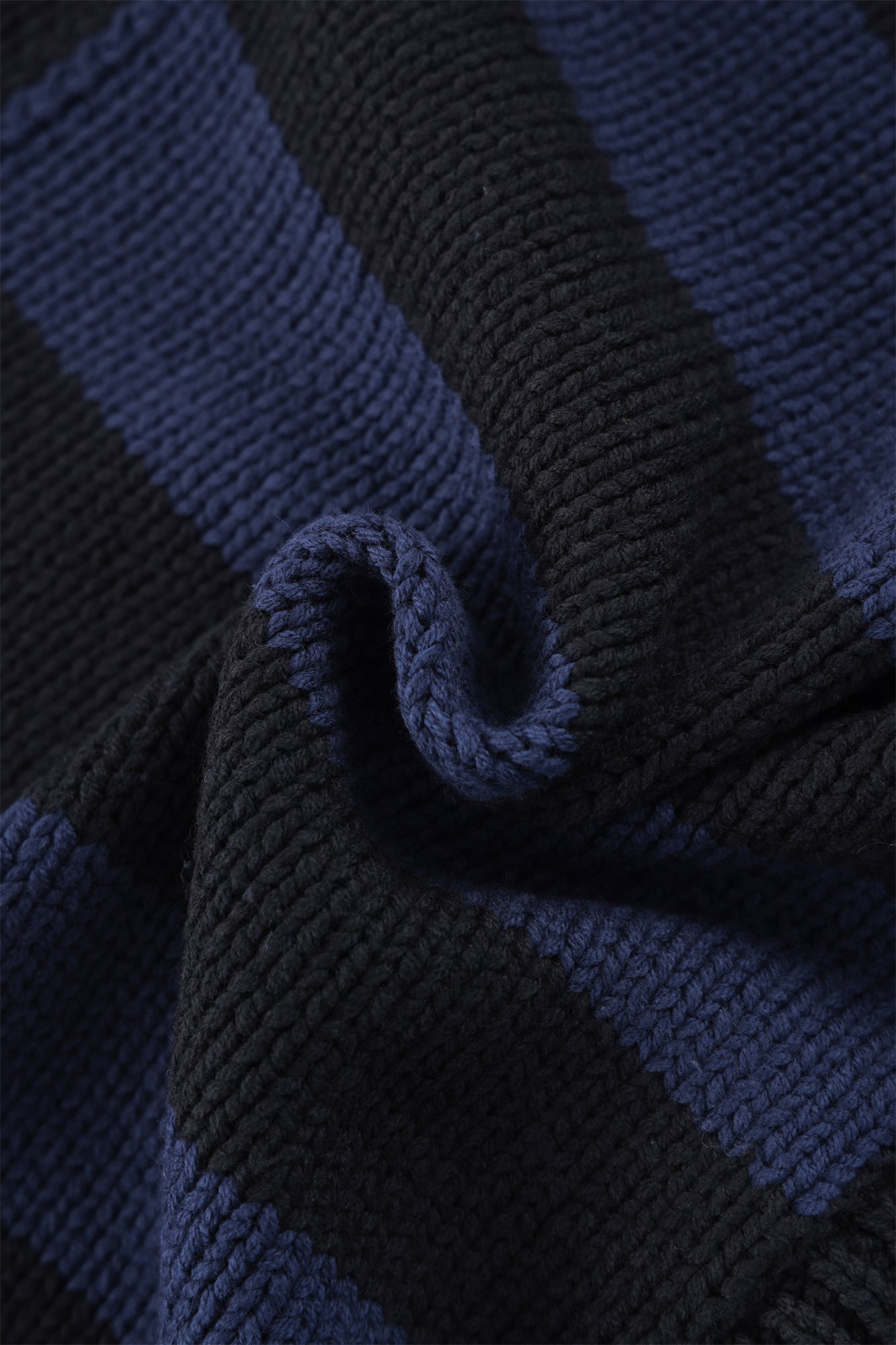 CLUB KNIT