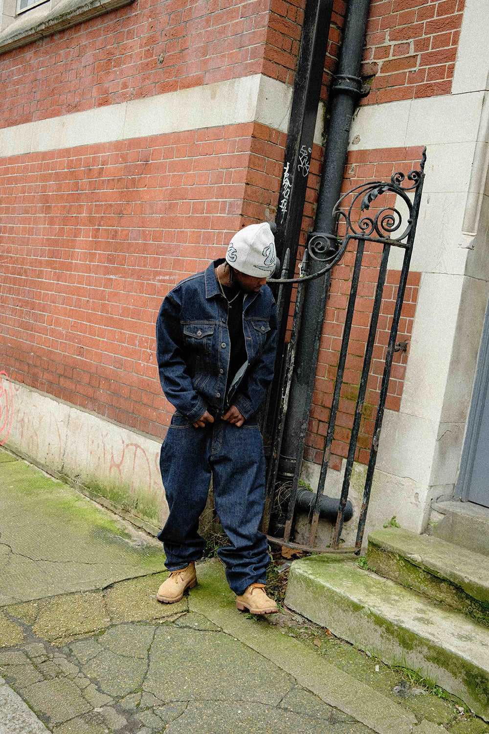 BAGGY INDIGO DENIM