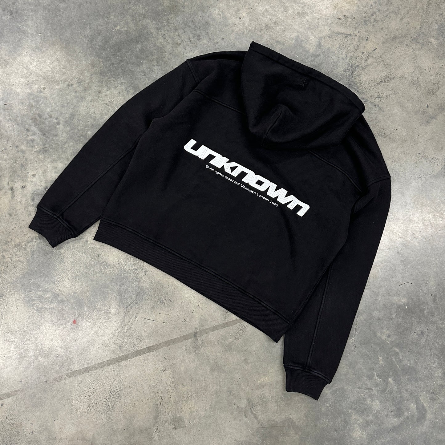UNIFORM HOODIE