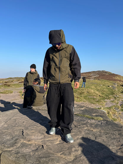 KHAKI / BLACK PRO JACKET