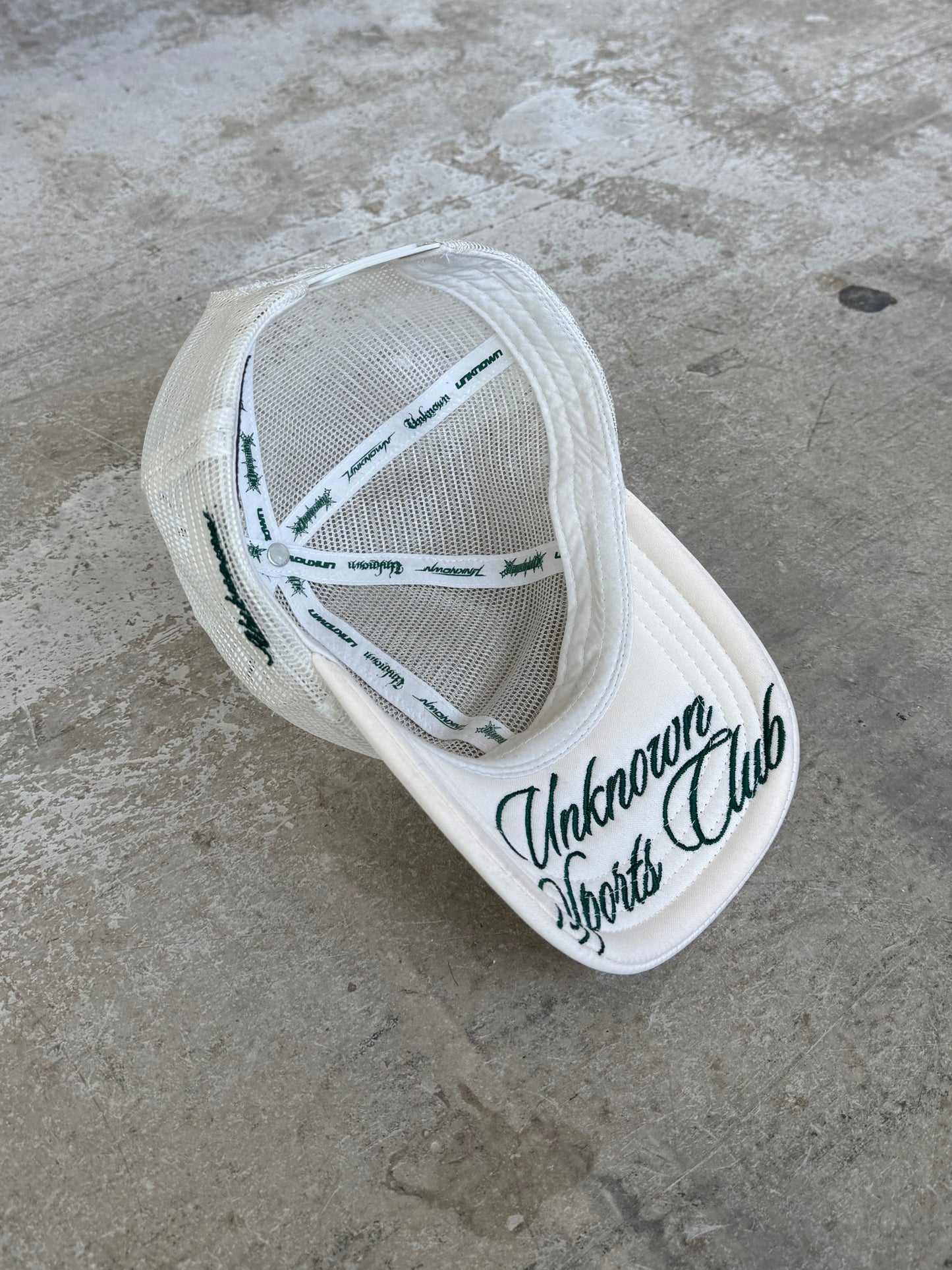 CREAM MESH CAP